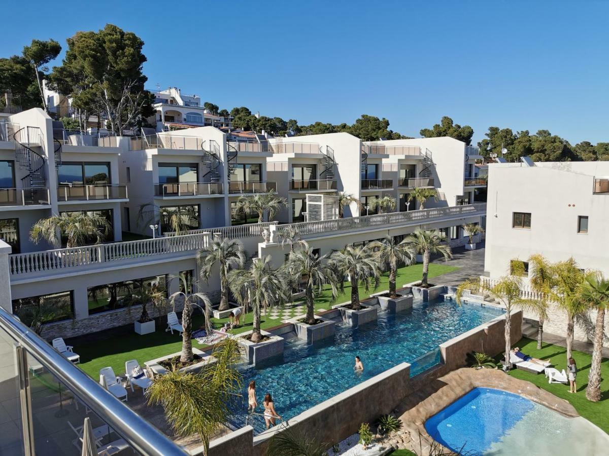 Calma - Holiday Villas プラヤ・デアロ エクステリア 写真